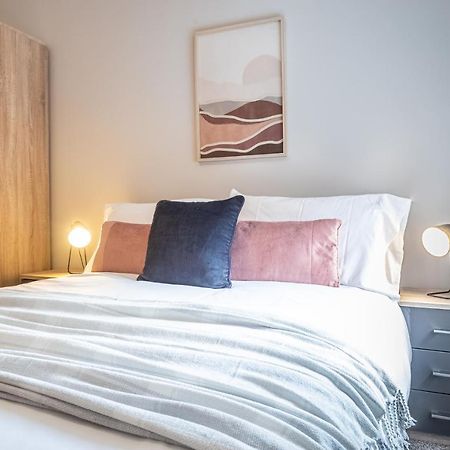 Elegant 1 Bedroom Apartments View & Parking By Opulent صندرلاند المظهر الخارجي الصورة