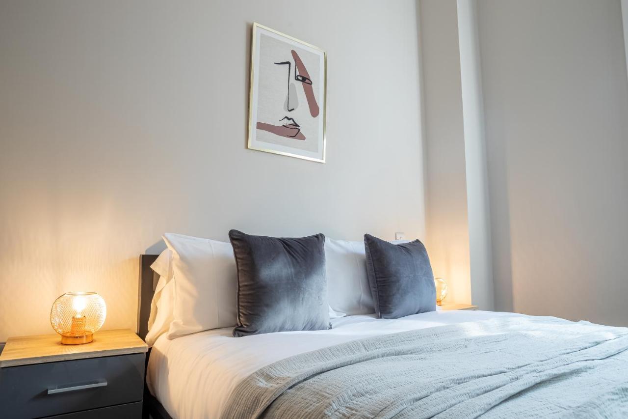 Elegant 1 Bedroom Apartments View & Parking By Opulent صندرلاند المظهر الخارجي الصورة